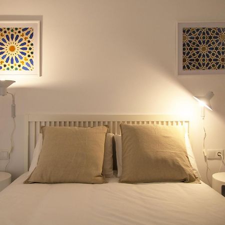 Reyes Catolicos II Suite Apartment Seville Exterior photo